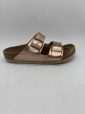 Birkenstock Arizona Two Strap Sandal Big Girls Youth Rose Gold EU 34 US 3-3.5 N